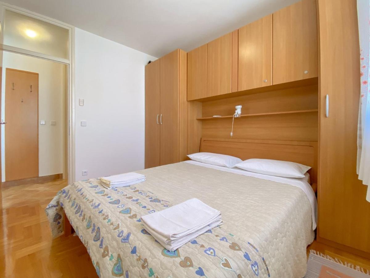 Vesna S Apartment Новиград Экстерьер фото